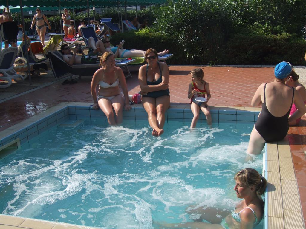 Camping Villaggio Italgest SantʼArcangelo Esterno foto