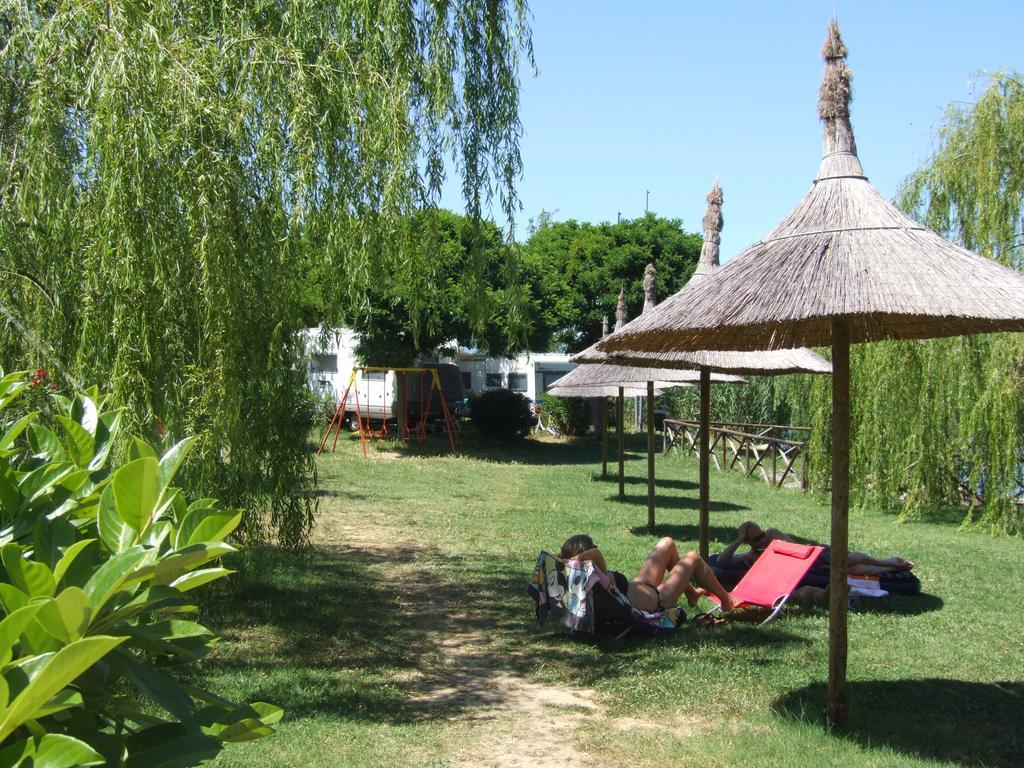 Camping Villaggio Italgest SantʼArcangelo Esterno foto