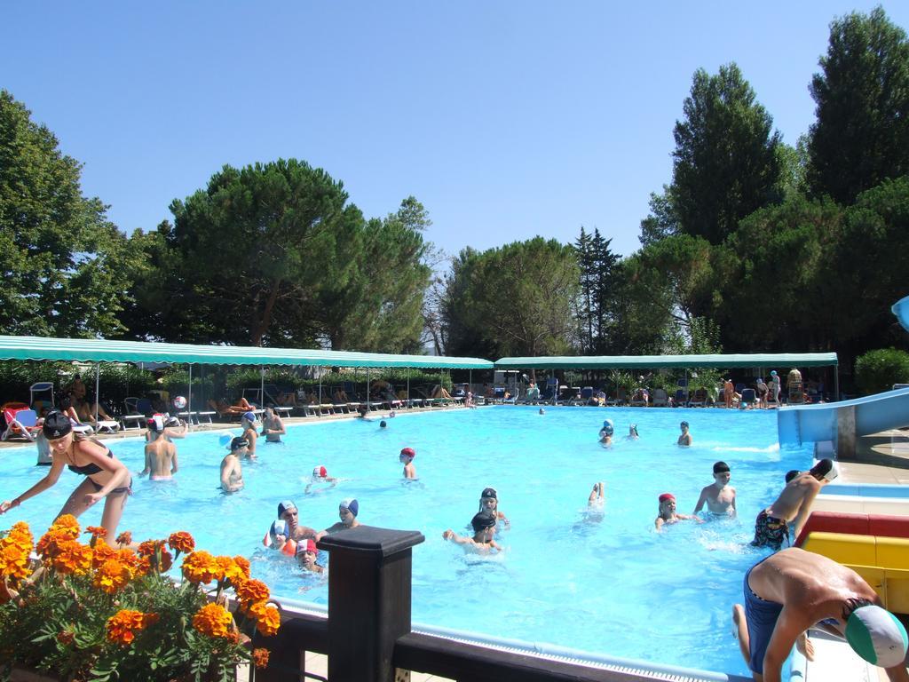 Camping Villaggio Italgest SantʼArcangelo Esterno foto