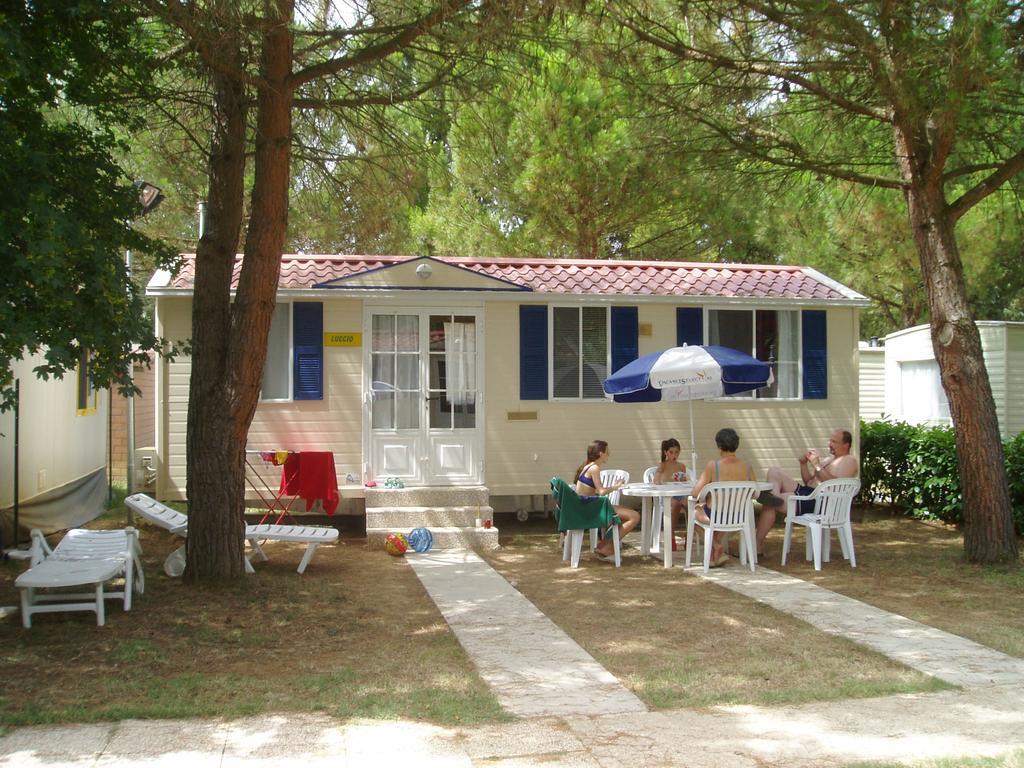 Camping Villaggio Italgest SantʼArcangelo Esterno foto