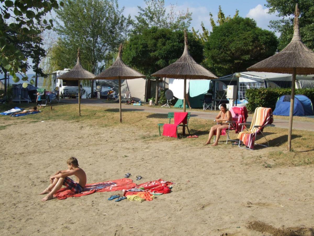 Camping Villaggio Italgest SantʼArcangelo Esterno foto