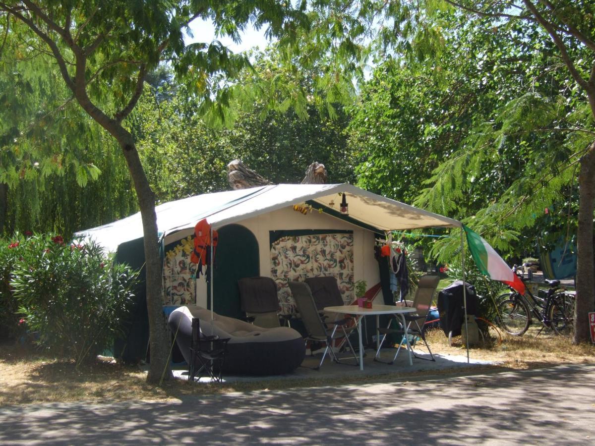 Camping Villaggio Italgest SantʼArcangelo Esterno foto